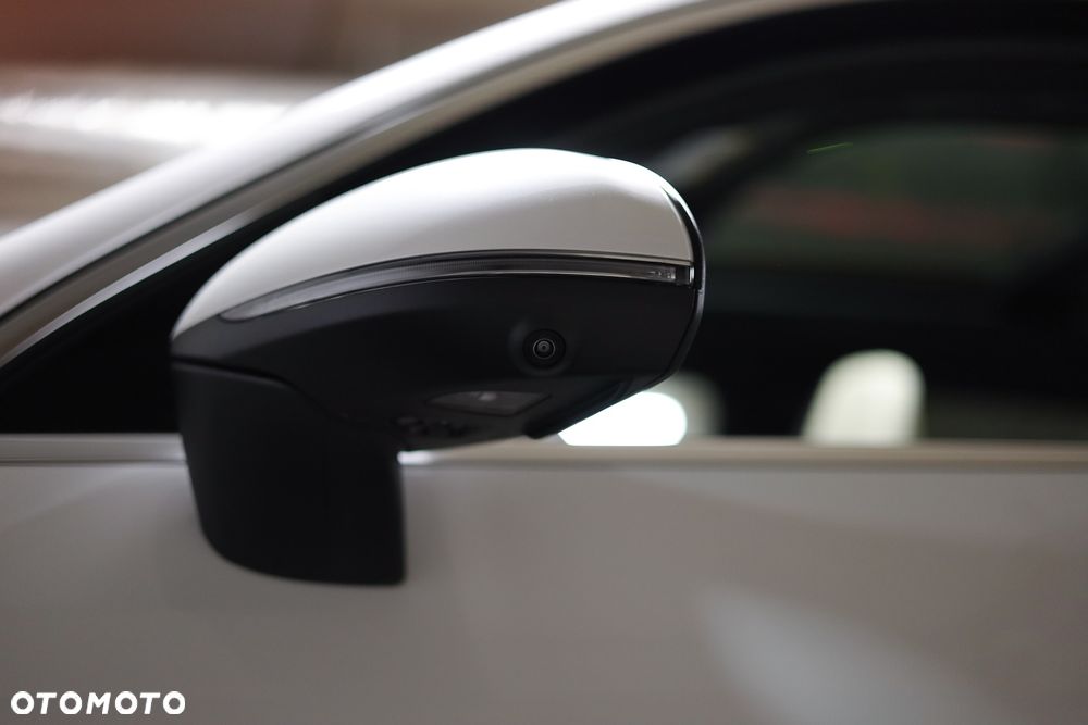 Mercedes-Benz GLC 350 e 4Matic 7G-TRONIC Exclusive - 35