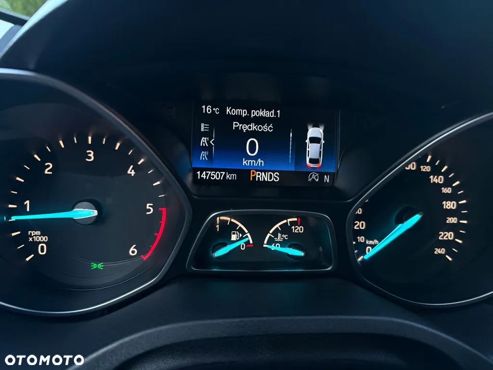 Ford Kuga 2.0 TDCi 4x4 Titanium - 21