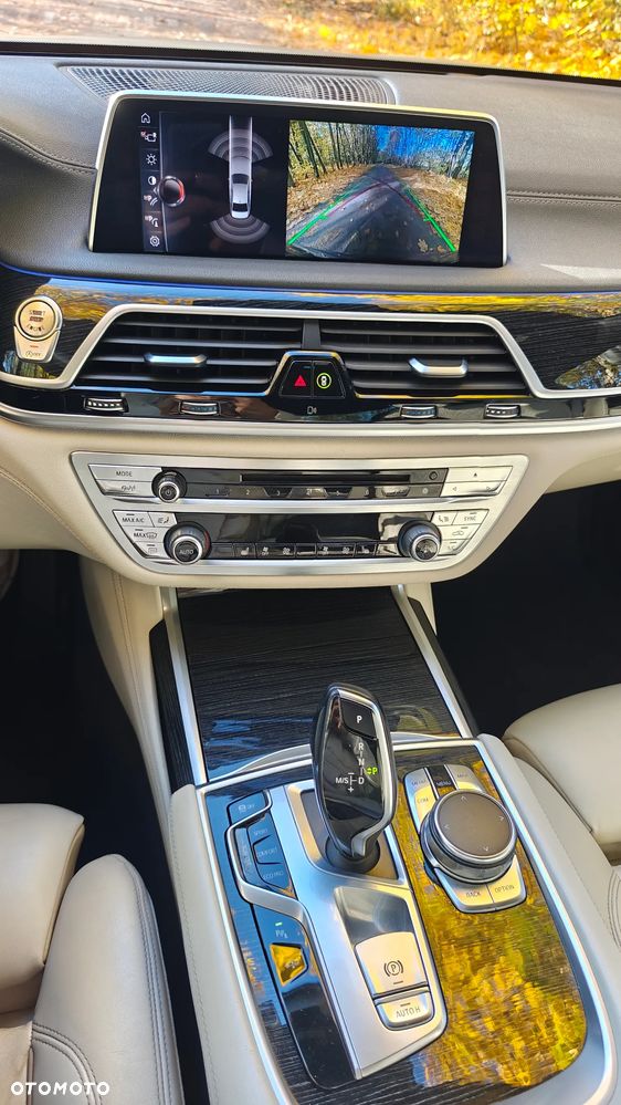 BMW Seria 7 730d xDrive - 19
