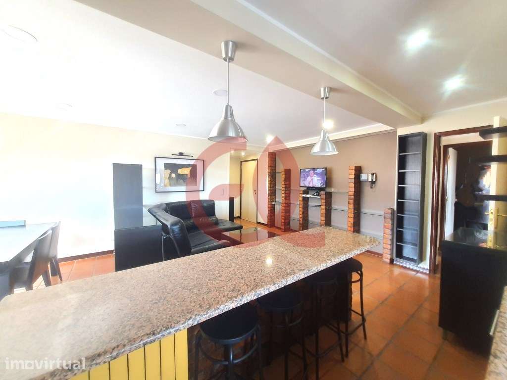 Apartamento T2 - Meadela - Grande imagem: 3/23