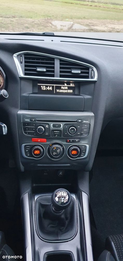 Citroën C4 2.0 HDi Exclusive - 14