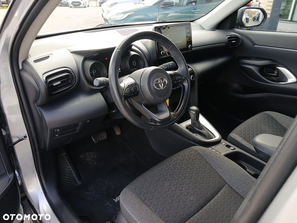 Toyota Yaris Cross Hybrid 1.5 Comfort - 17