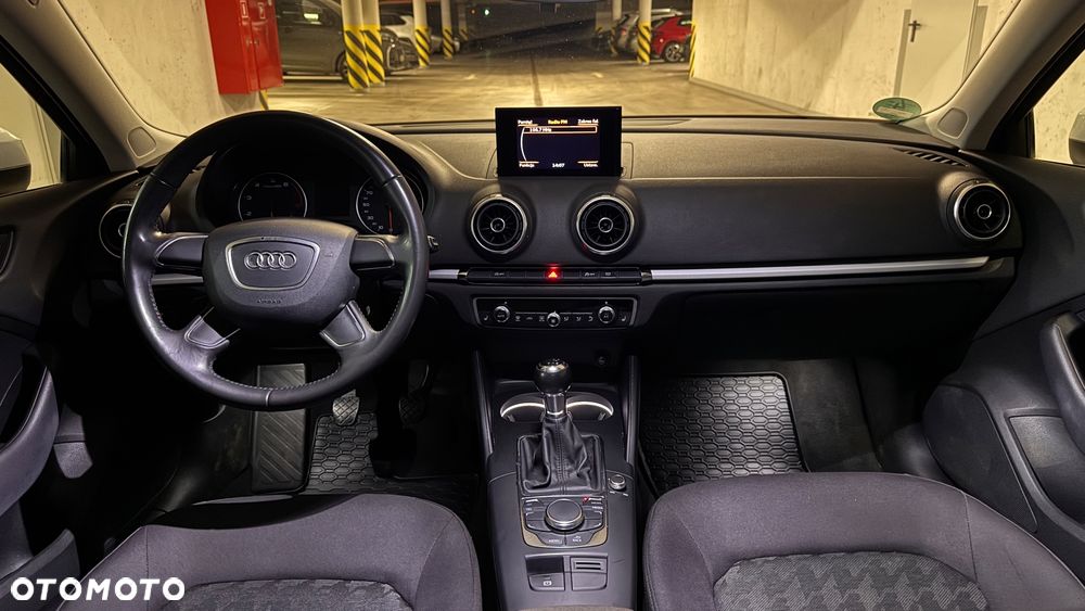 Audi A3 3-drzwiowe 1.4 TFSI Attraction - 3
