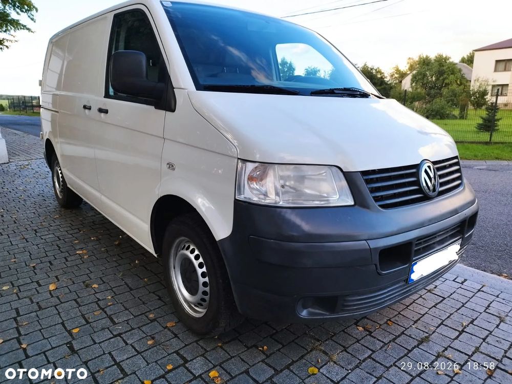 Volkswagen Transporter - 1