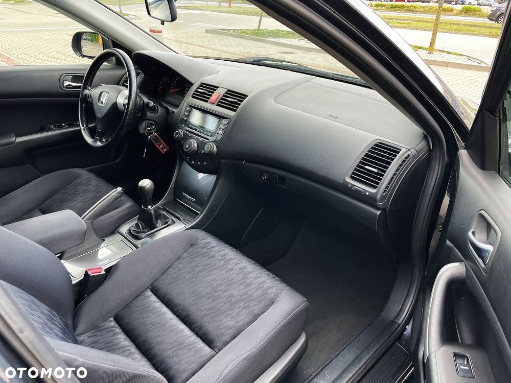 Honda Accord 2.0 i Comfort - 13