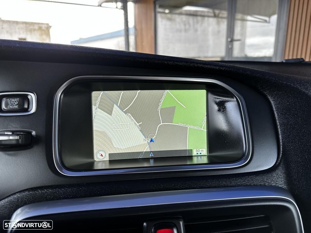 Volvo V40 2.0 D2 R-Design - 5