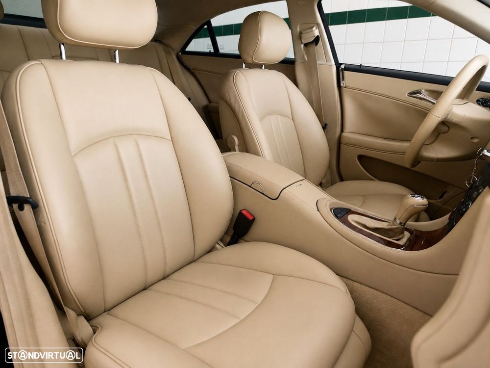 Mercedes-Benz CLS 320 CDI - 12