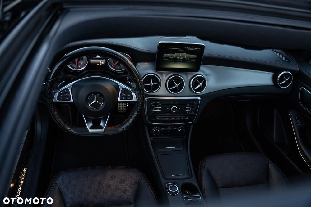 Mercedes-Benz CLA 180 d 7G-DCT AMG Line - 21