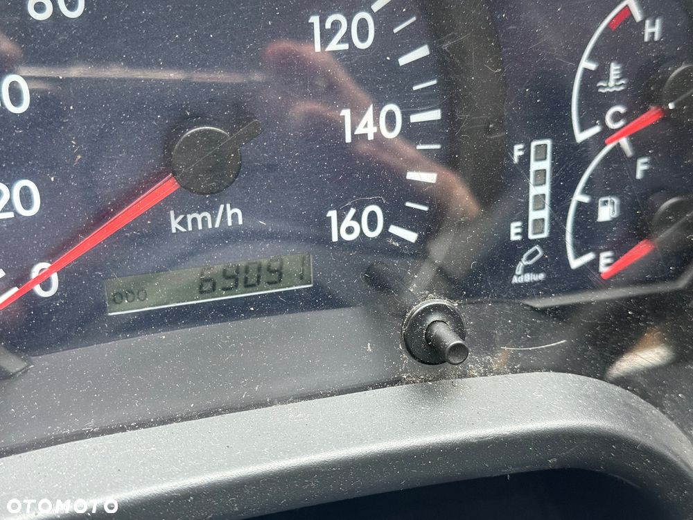 Mitsubishi Fuso Pomoc Płyta 86000 km - 13