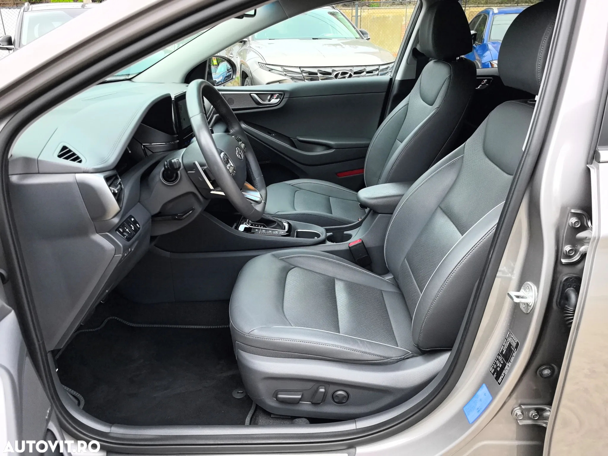 Hyundai IONIQ Plug-In Hybrid 1.6 141CP Exclusive - 6