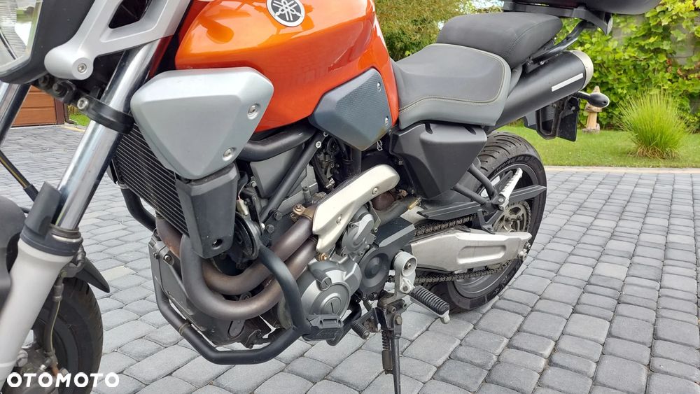 Yamaha MT - 10