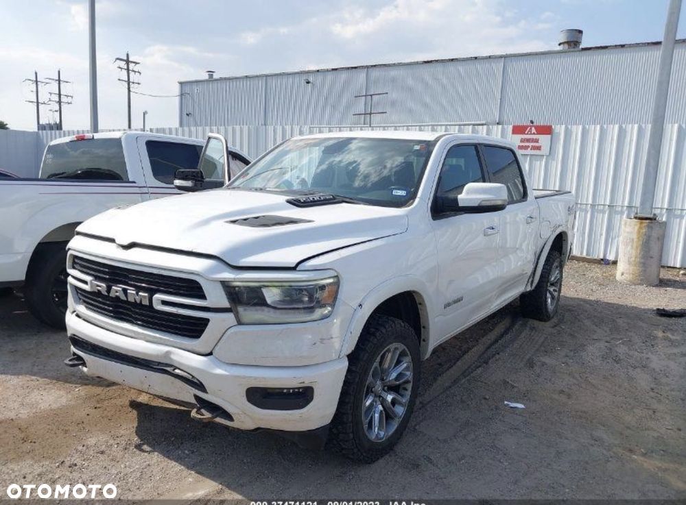 RAM 1500 Crew Cab Shortbed Laramie - 23