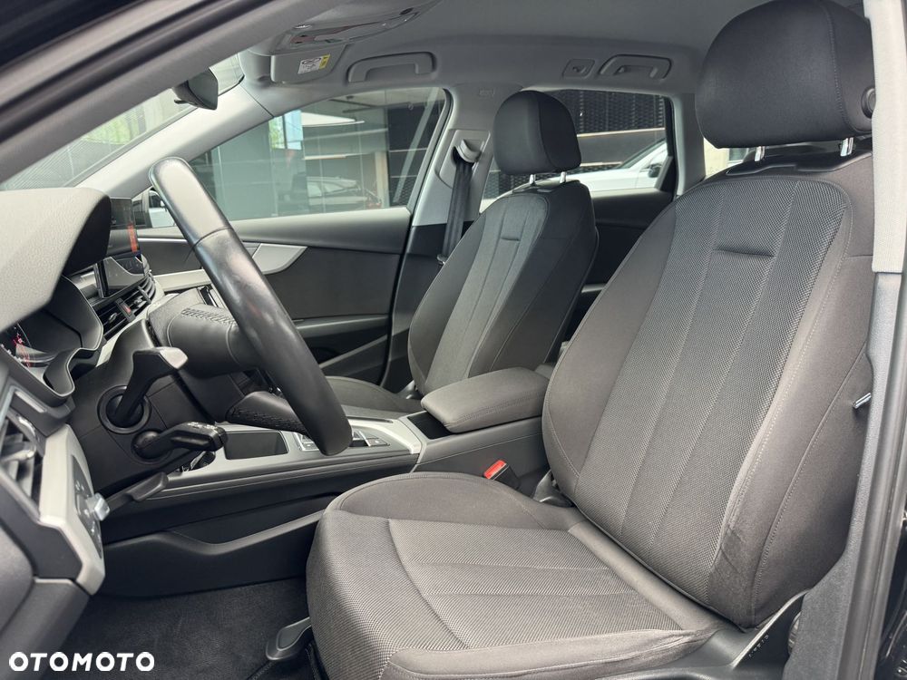 Audi A4 Avant 40 TDI mHEV Quattro S tronic - 12