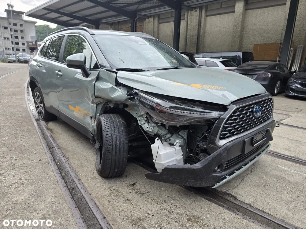 Toyota Corolla Cross - 2