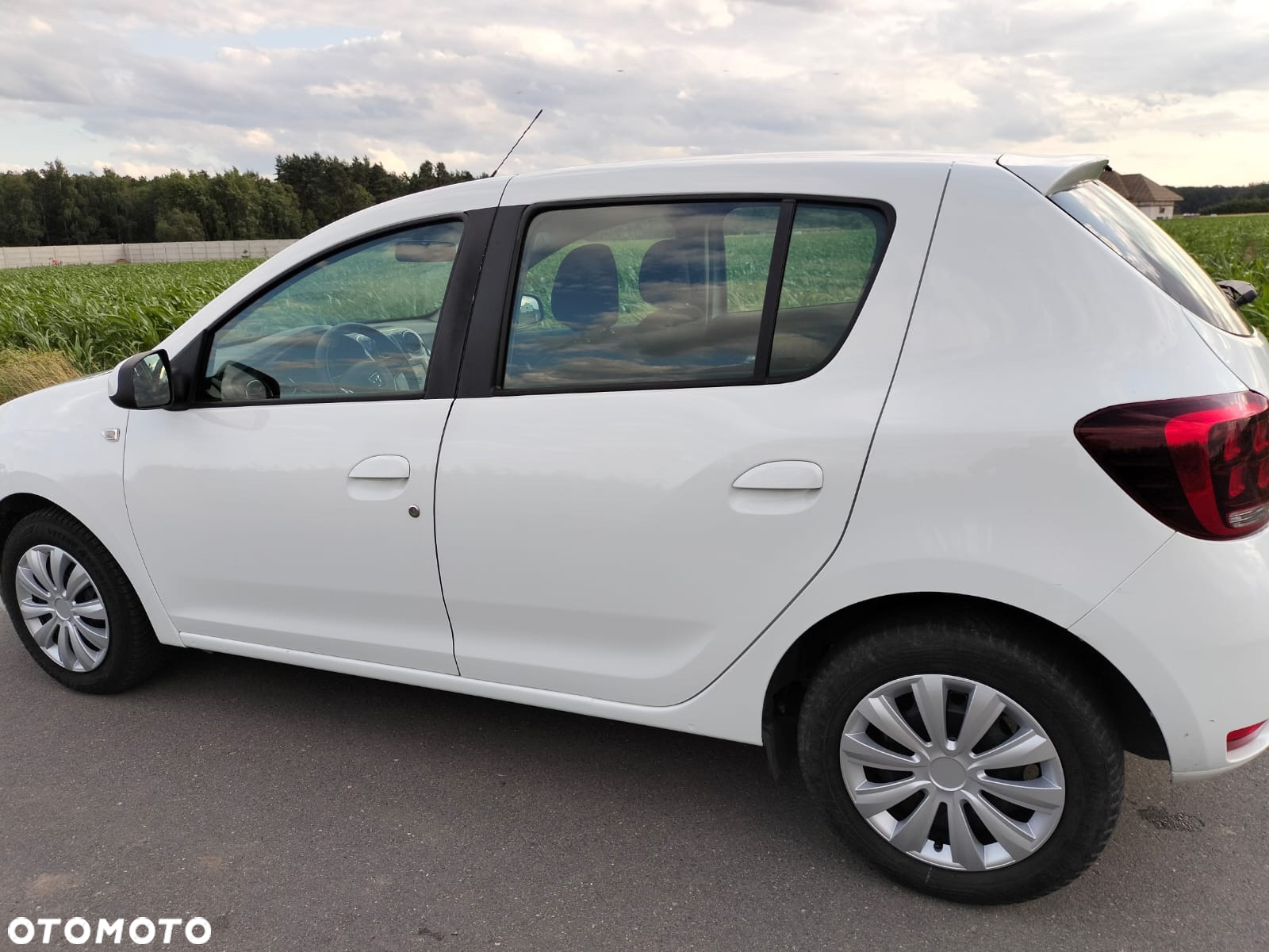 Dacia Sandero 1.0 TCe Laureate S&S - 9