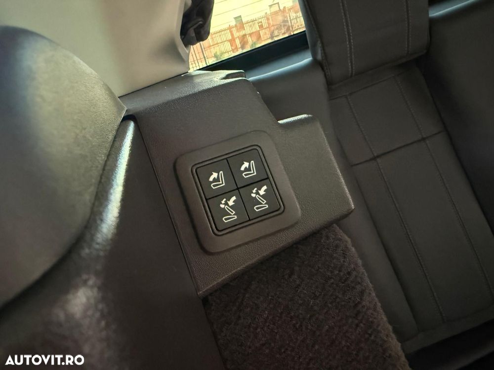 Land Rover Range Rover Sport - 12