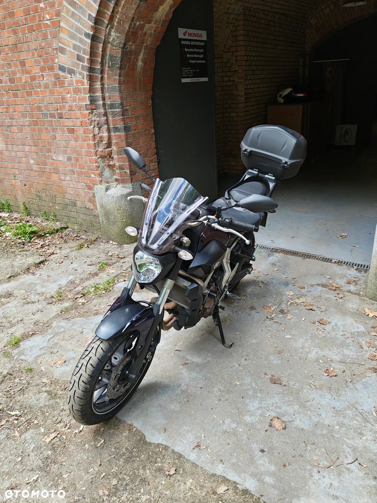Yamaha MT - 1