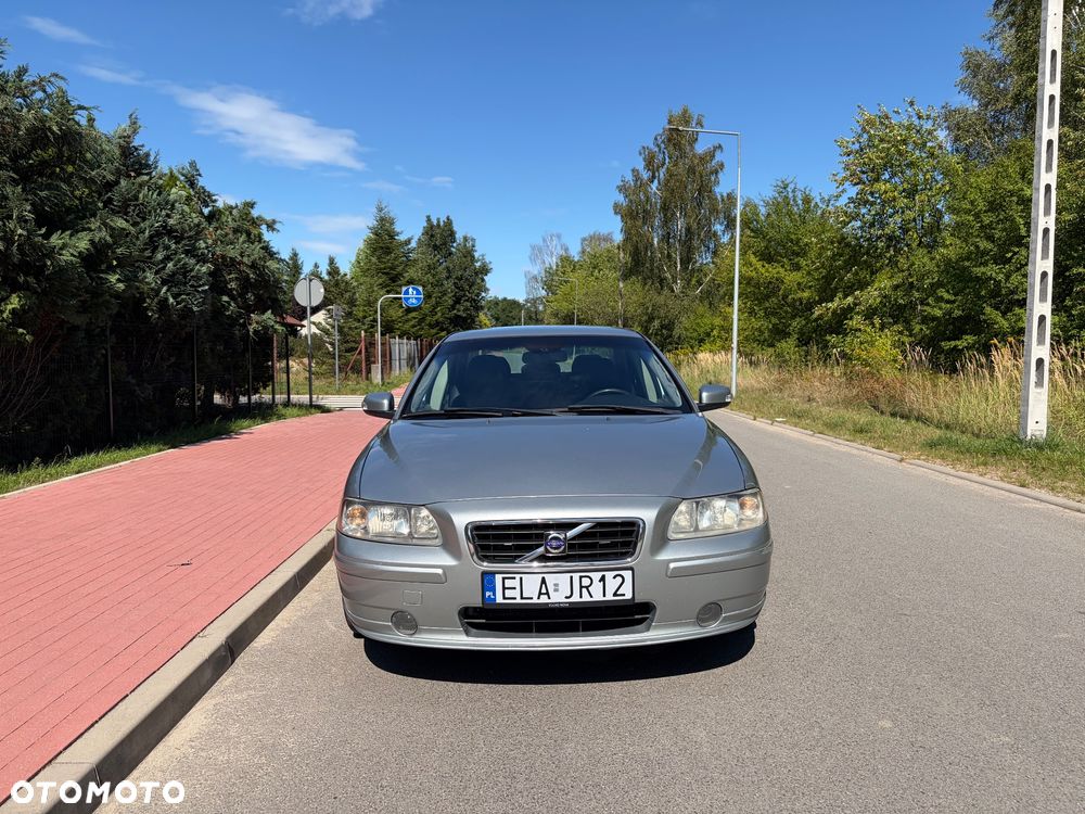 Volvo S60 D5 Edition - 8
