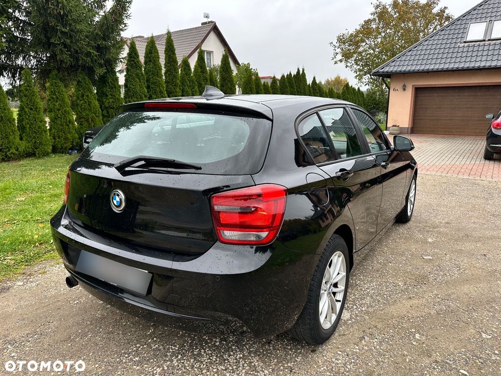 BMW Seria 1 116i - 5