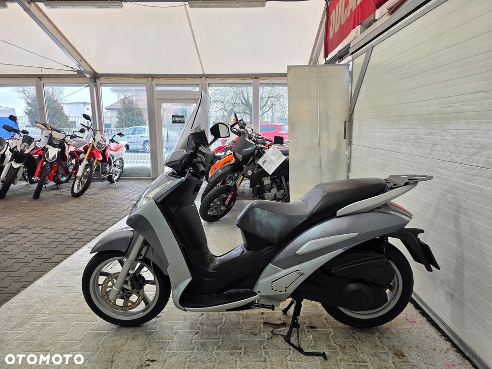 Peugeot Geopolis - 19