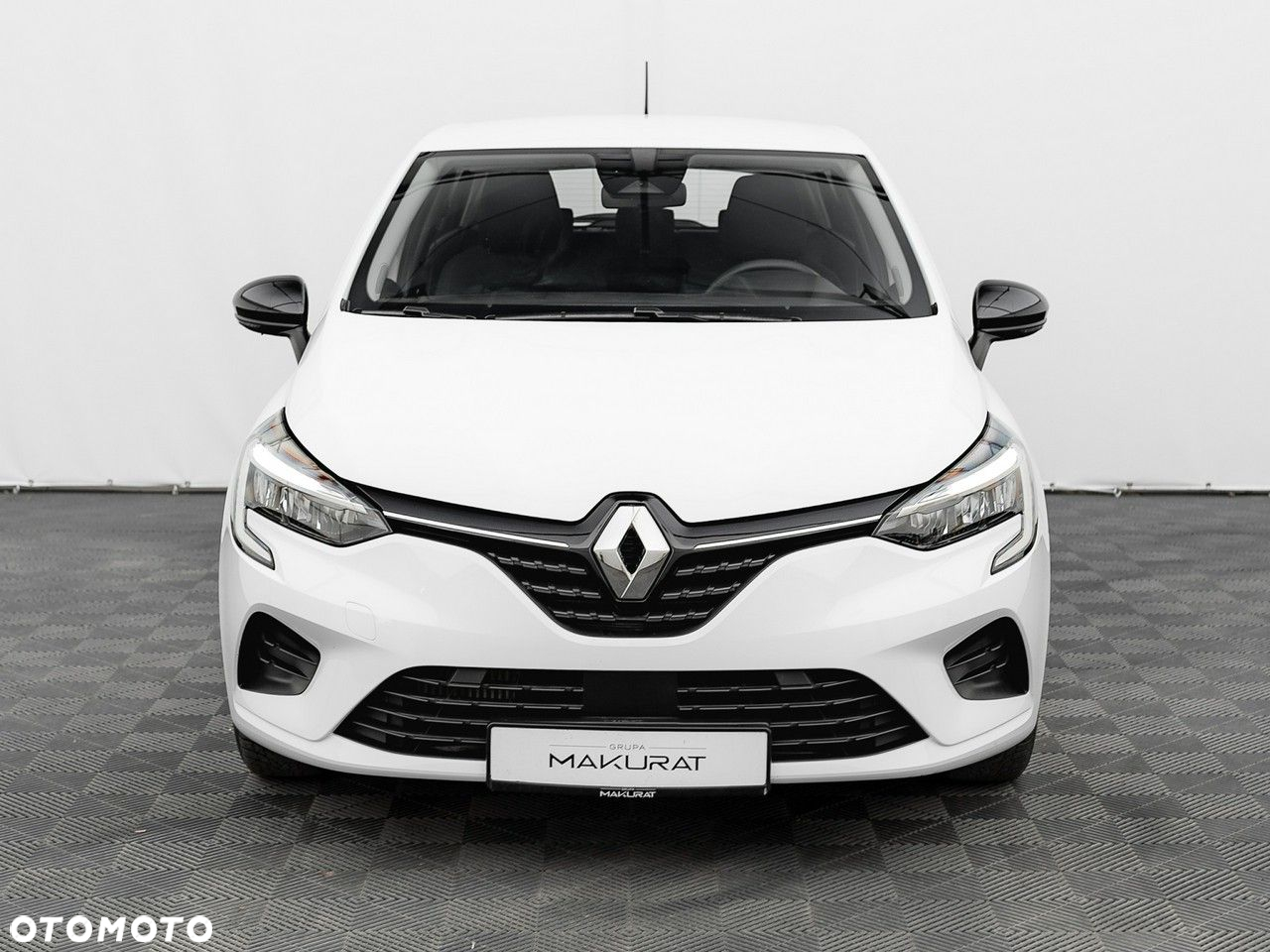 Renault Clio 1.0 TCe Equilibre - 8