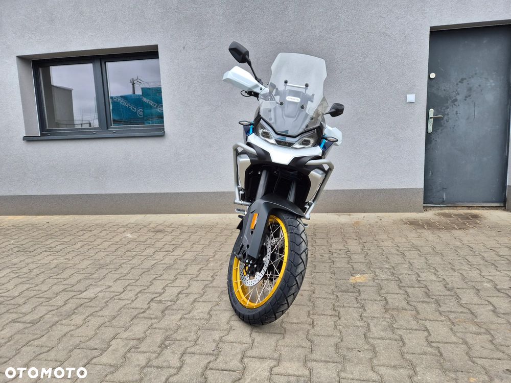 CFMoto 700MT - 29