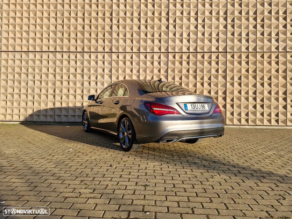 Mercedes-Benz CLA 220 CDI 7G-DCT Urban - 21
