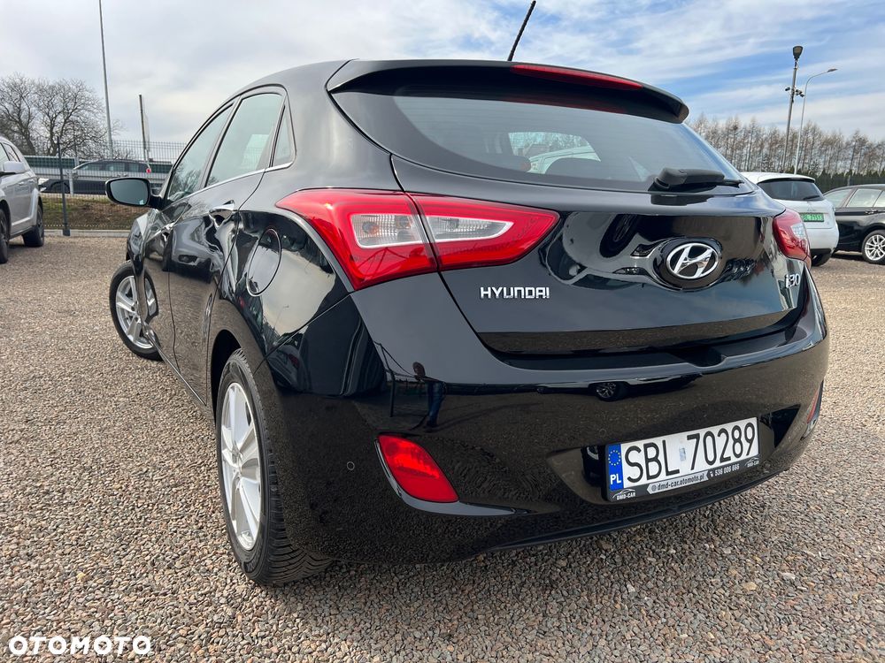 Hyundai i30 1.6 CRDi Premium - 17