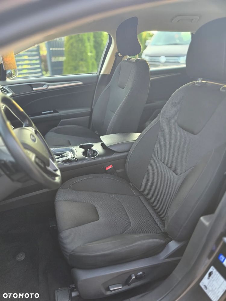 Ford Mondeo 2.0 TDCi Titanium 4WD PowerShift - 10