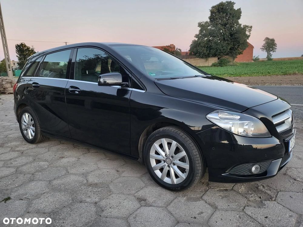Mercedes-Benz Klasa B 180 - 14