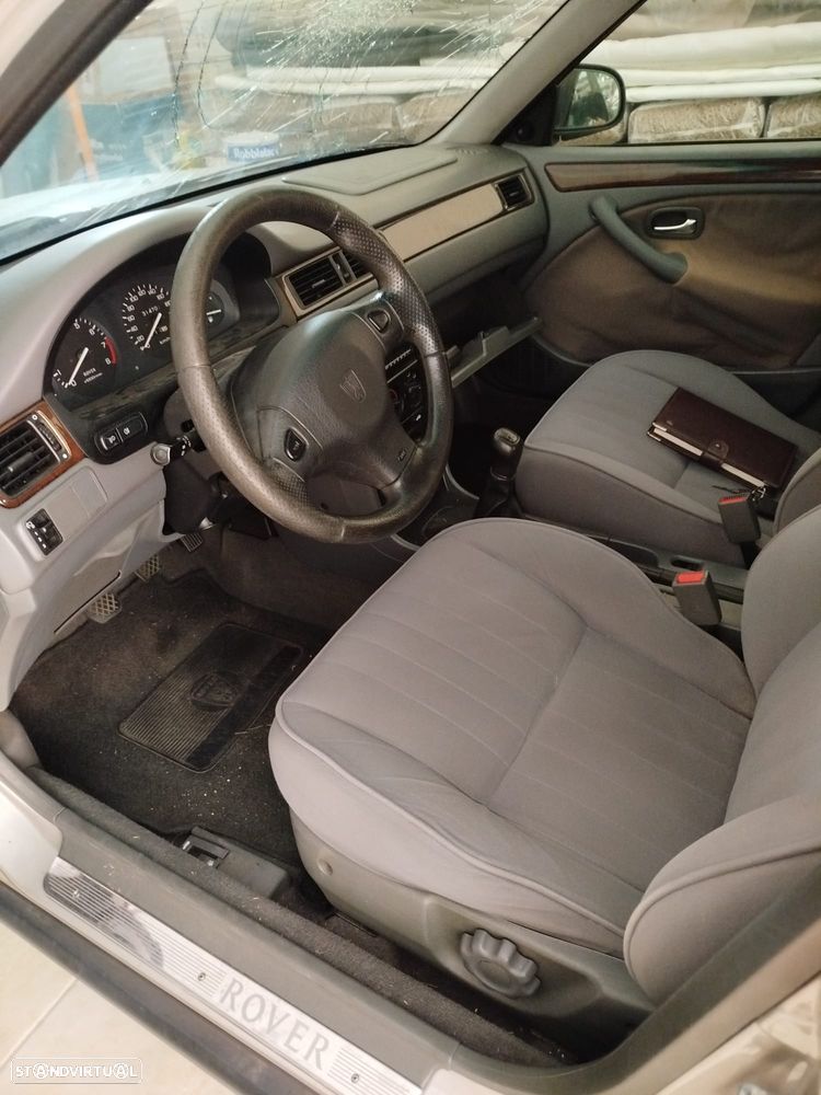 Rover 400 - 9