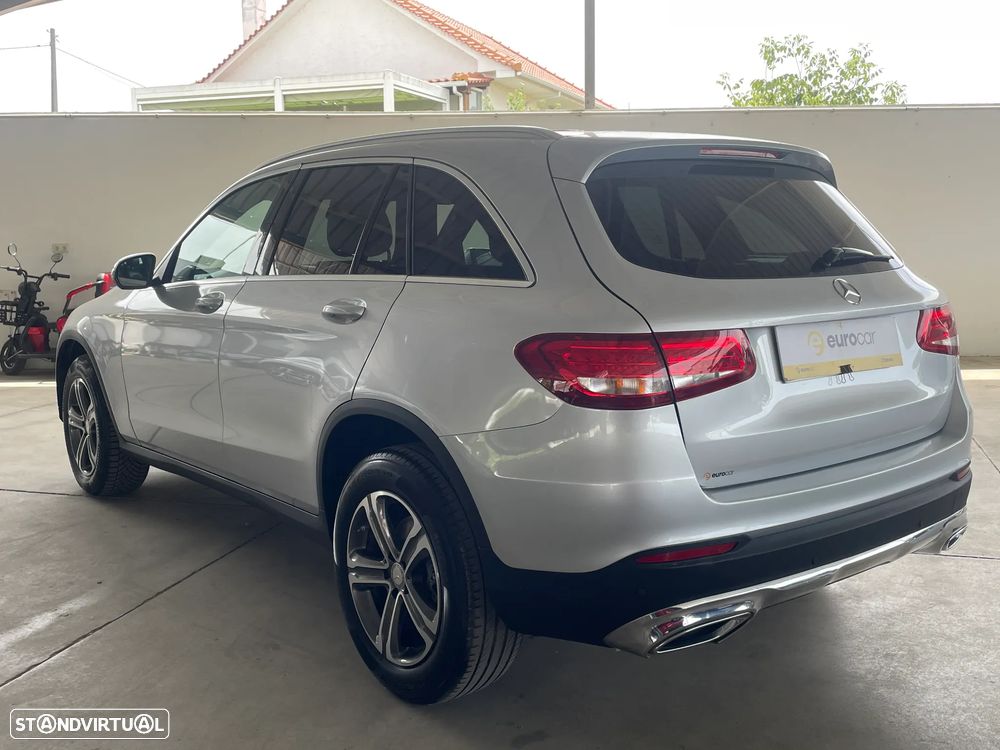 Mercedes-Benz GLC 250 d 4Matic 9G-TRONIC Exclusive - 3