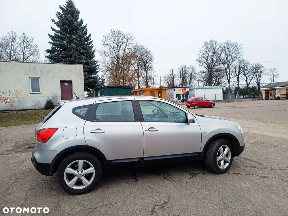 Nissan Qashqai 2.0 Tekna Premium - 8