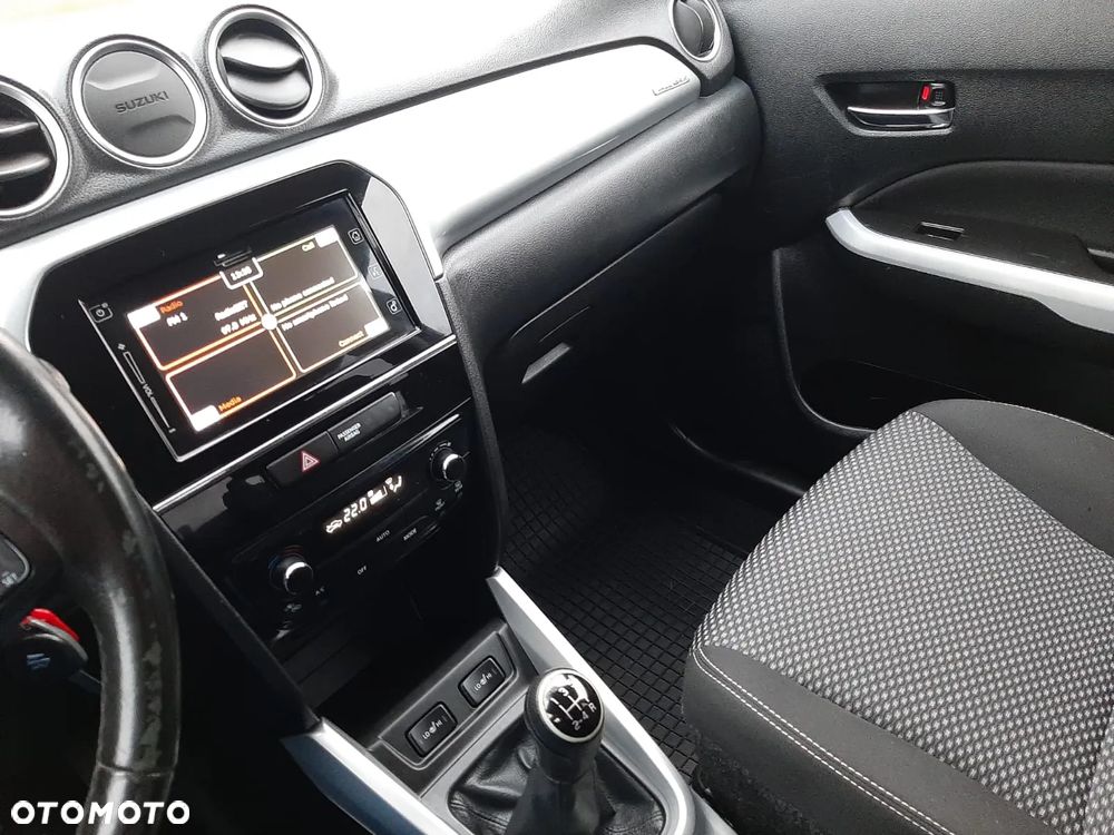 Suzuki Vitara 1.6 (4x4) Allgrip Comfort - 25