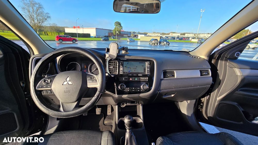 Mitsubishi Outlander 2.2L DI-D AS&G 6MT 4WD Instyle A60 - 5