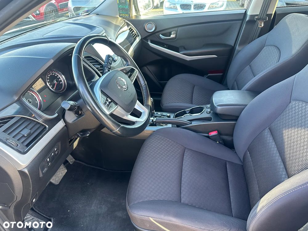 SsangYong/KGM Korando 2.0 Quartz 2WD - 6