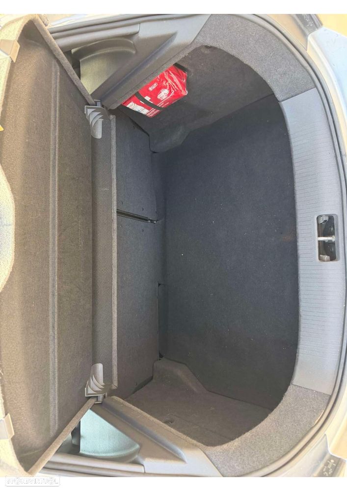 Opel Astra GTC 1.7 CDTI - 8