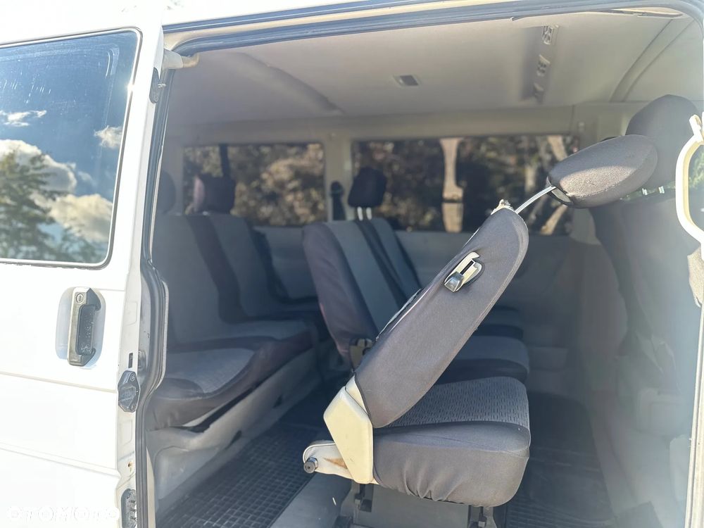 Volkswagen Caravelle TDI Basis / CL - 7