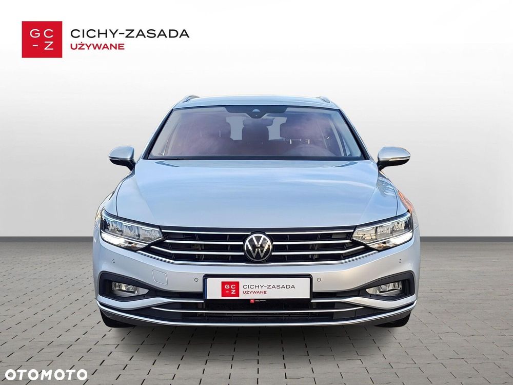 Volkswagen Passat Variant - 8