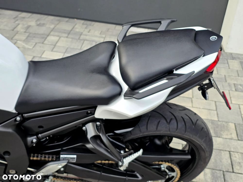 Yamaha FZ8 - 34