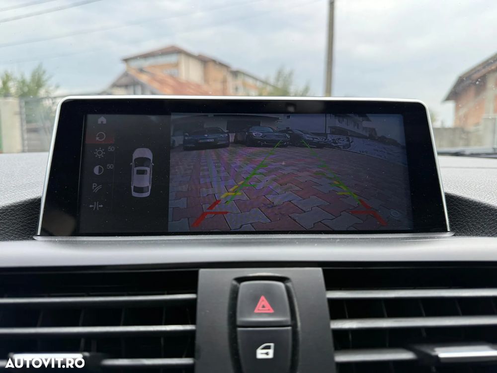 BMW Seria 1 118d Sport Line - 13