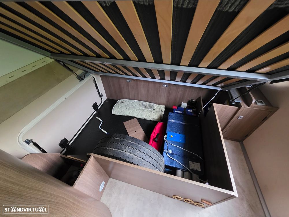 Challenger Genesis Trigano F14 - 16