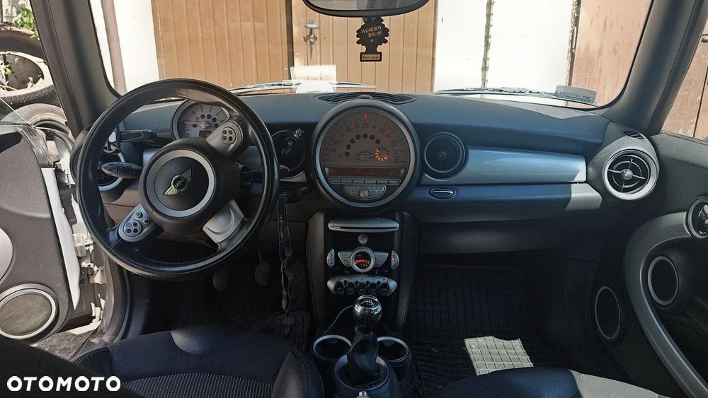 MINI Cooper - 9