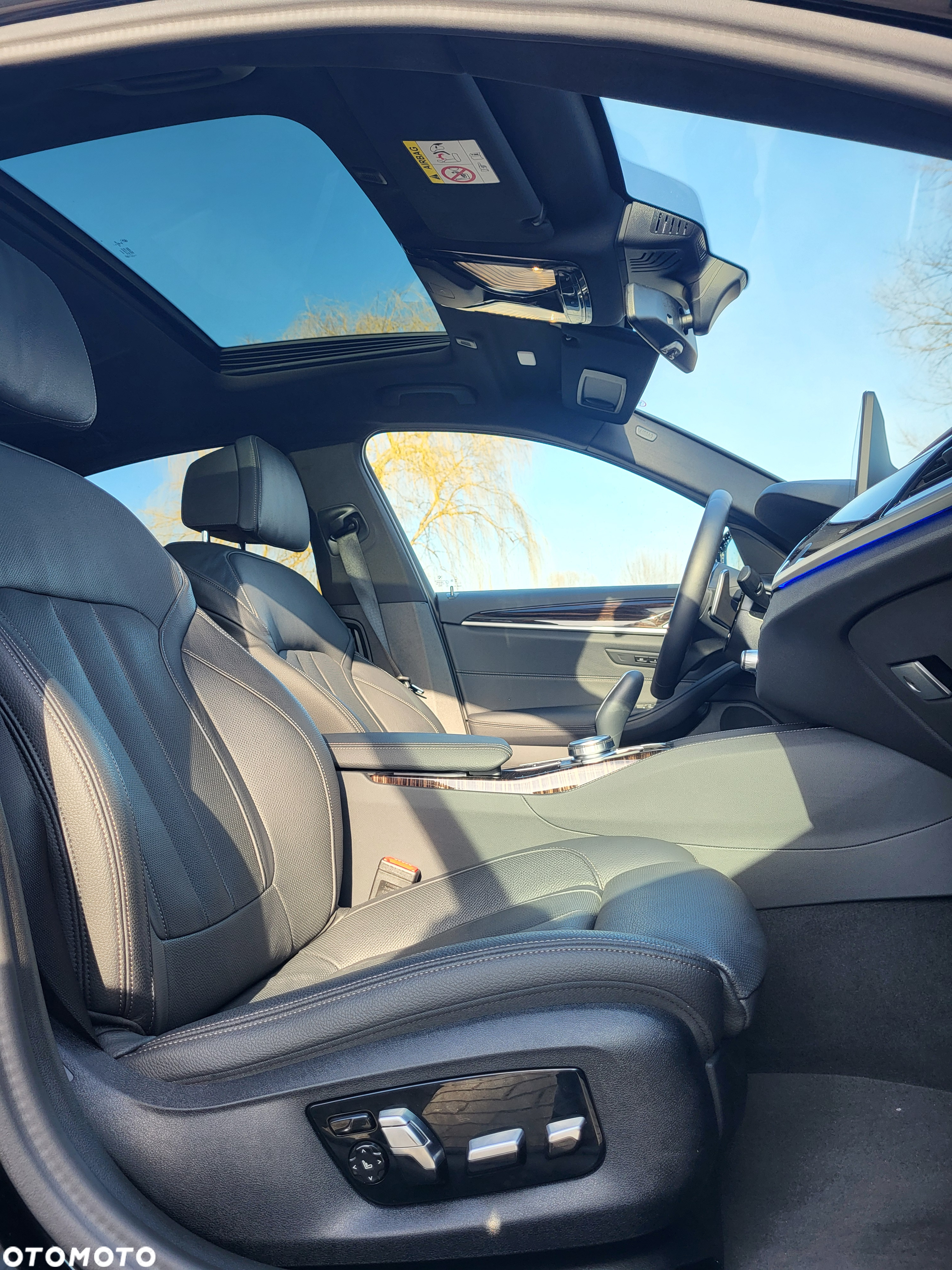 BMW Seria 5 530i xDrive Sport Line - 12
