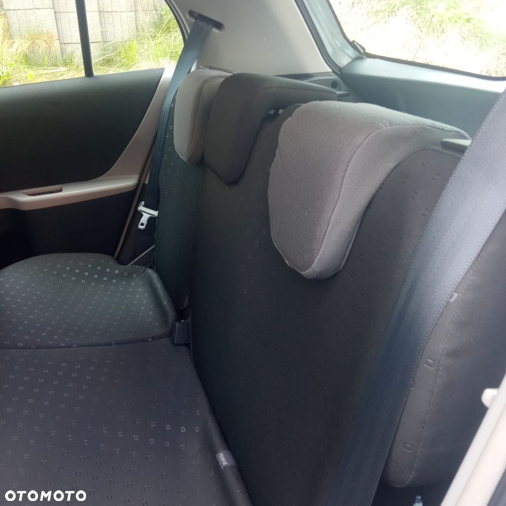 Toyota Yaris 1.4 D-4D Luna - 7