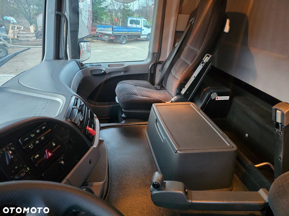 Mercedes-Benz Asenizacyjny/Szambiarka/wuko/Podnoszona skrętna oś - 29