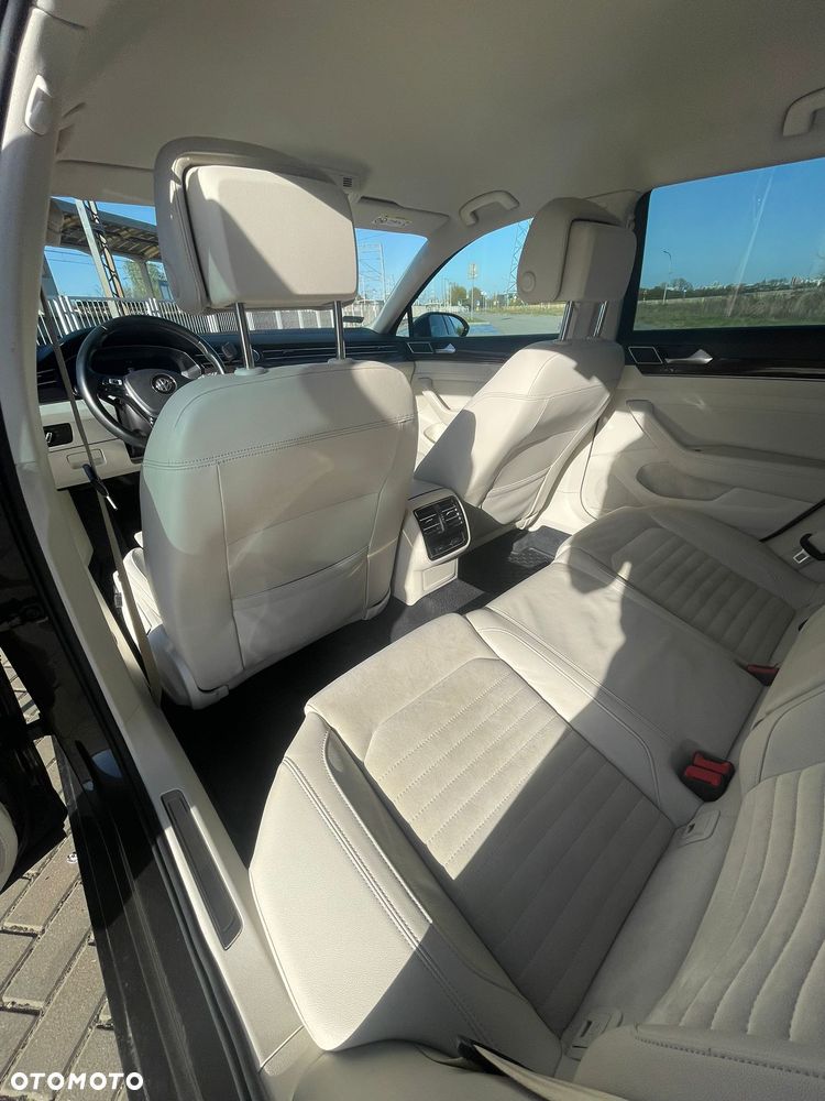 Volkswagen Passat 1.8 TSI BMT Highline DSG - 9