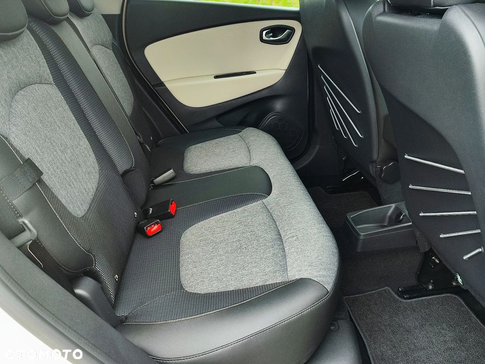 Renault Captur - 30