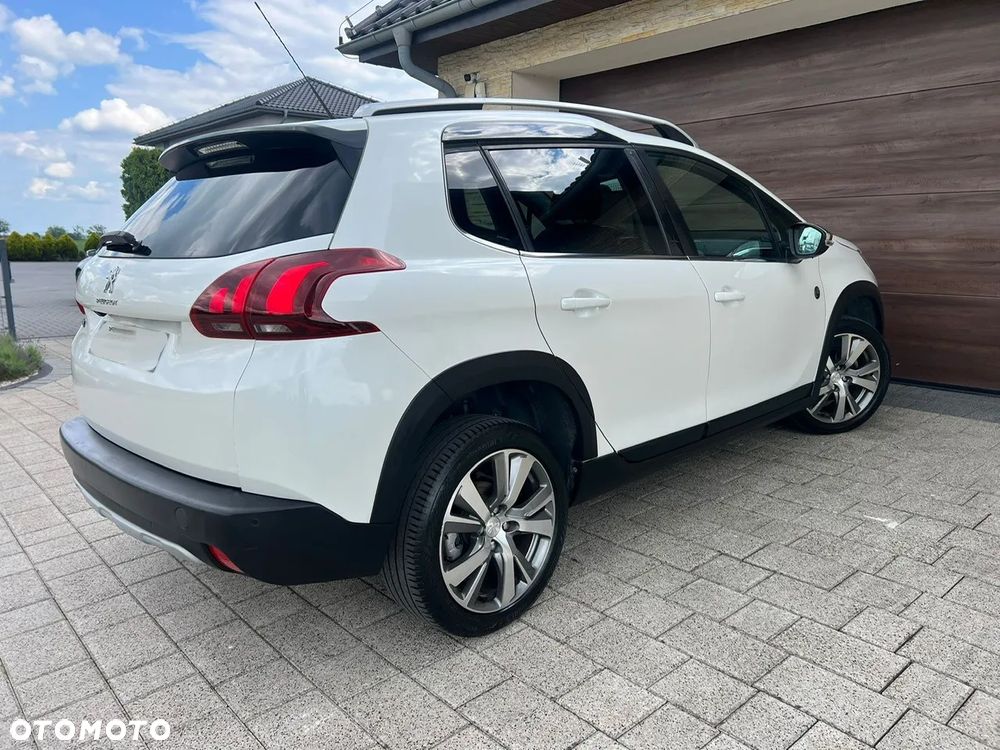 Peugeot 2008 - 5