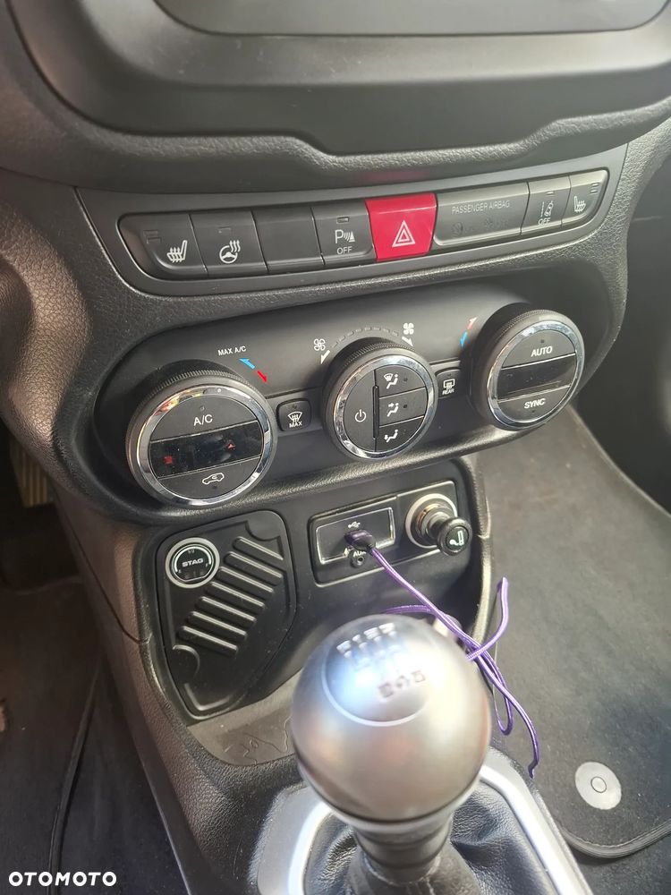 Jeep Renegade 1.4 MultiAir Limited FWD S&S - 7